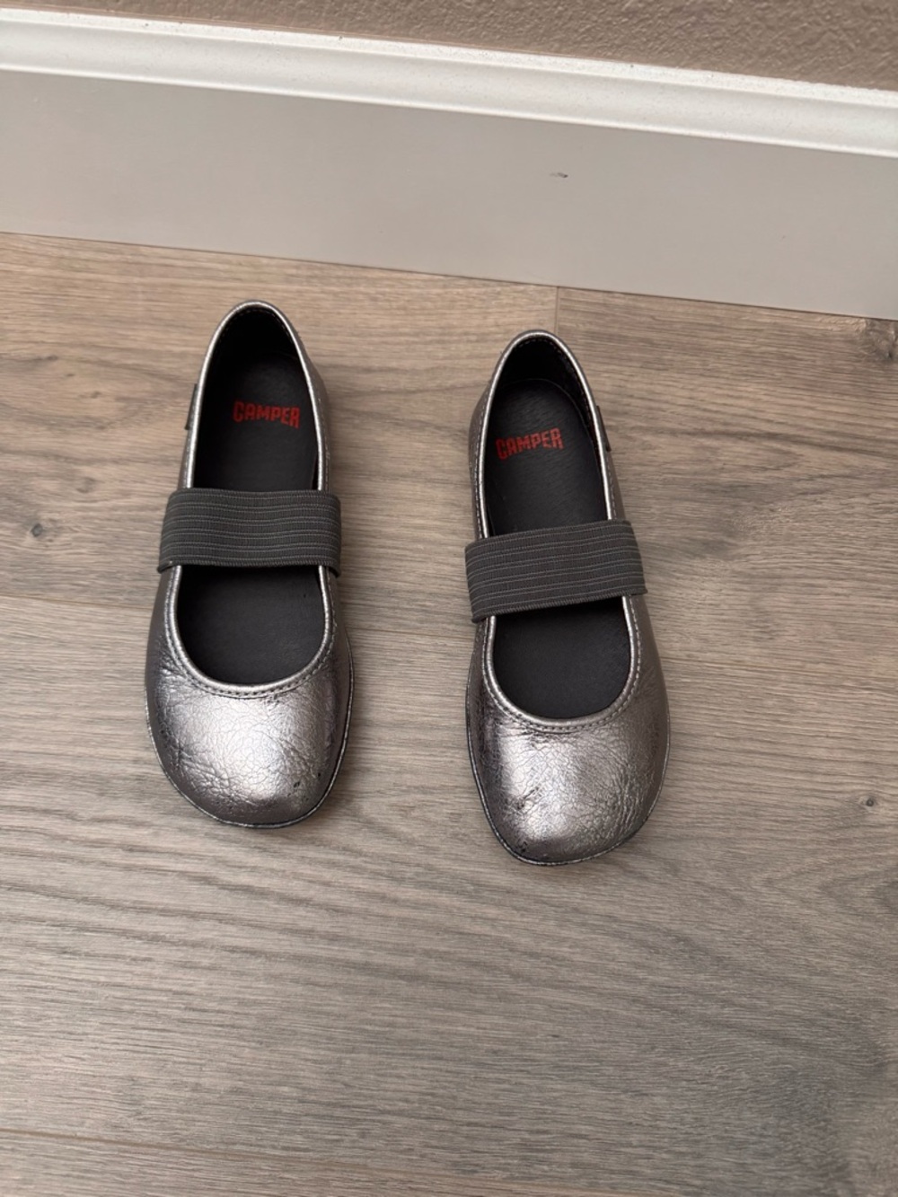 Camper Kids' Right Mary Jane Ballet Flat